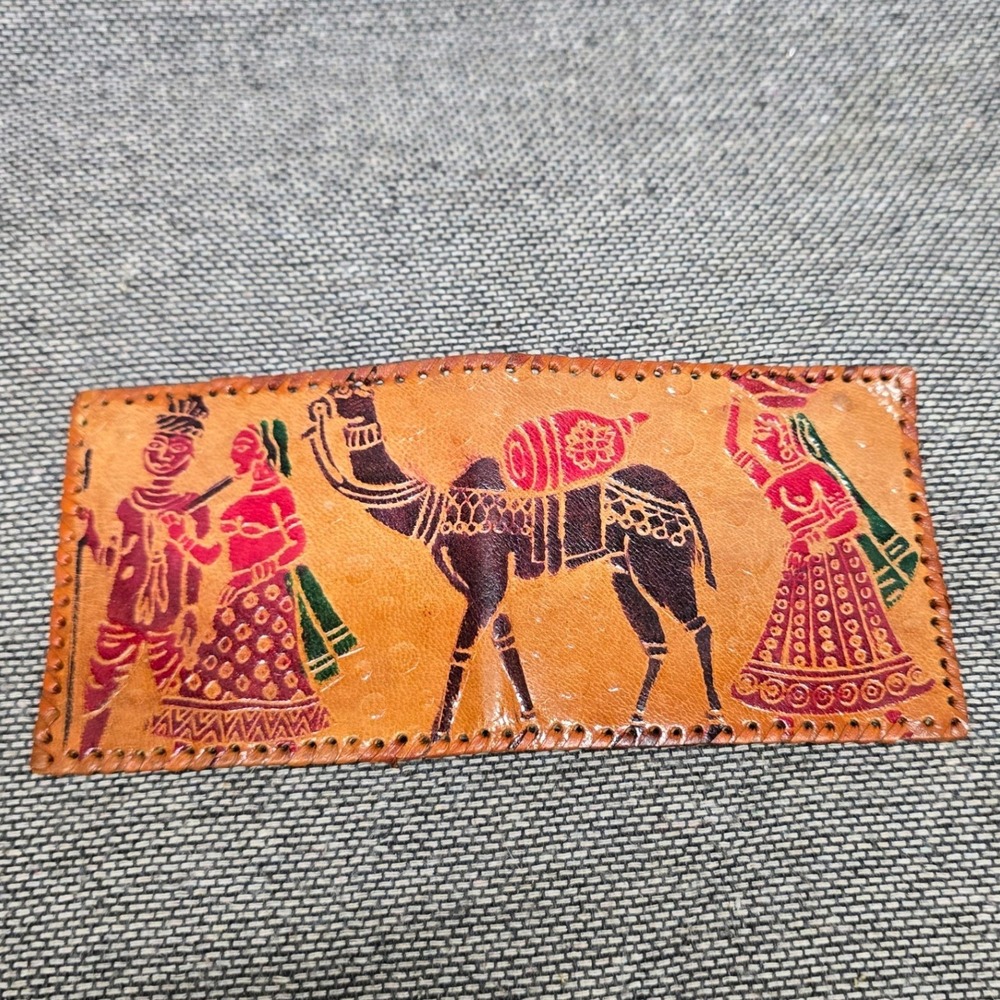 Unbranded Bifold Wallet Indian Folk Art Camel Tan Good Leather Bohemian 7.5x3.5